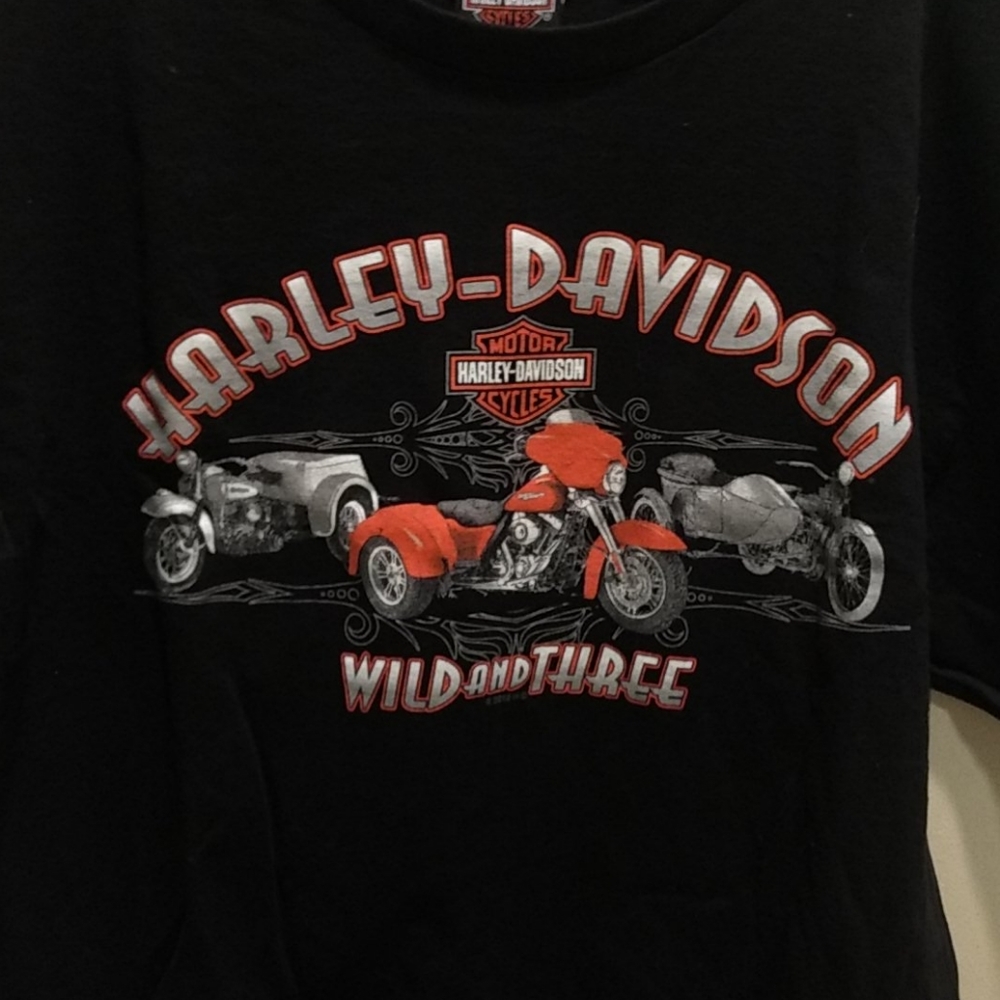 Harley Davidson black t-shirt